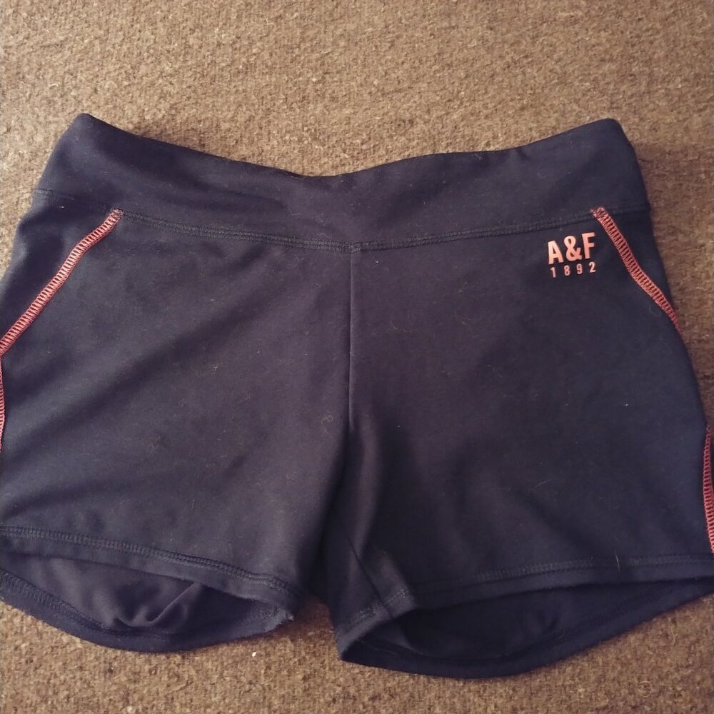 Abercrombie & Fitch short exercise shorts size S